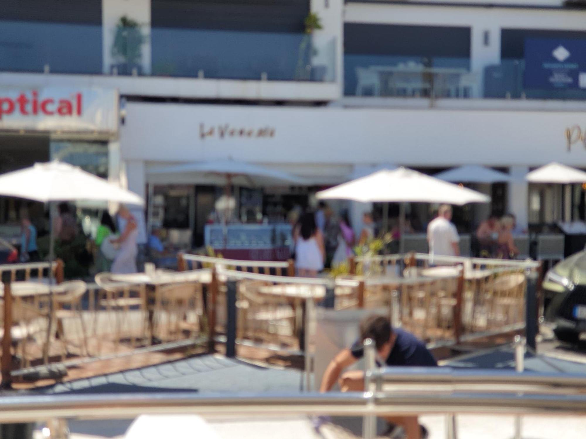 Super Yacht Located In Puerto Banus Hotell Marbella Rom bilde
